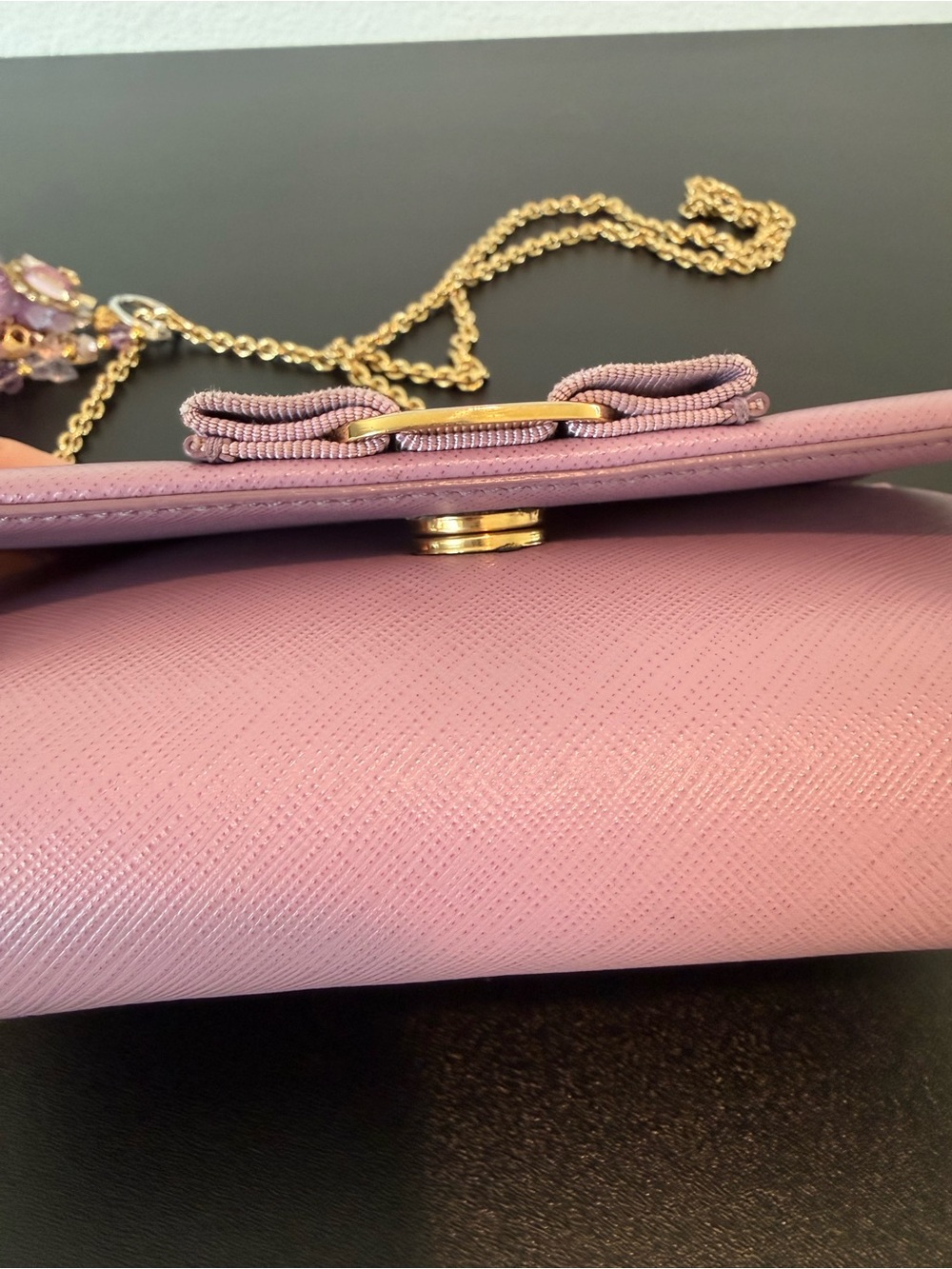 Authentic Salvatore Ferragamo Vara Bow Lilac leather clutch/crossbody - Picture 7 of 16